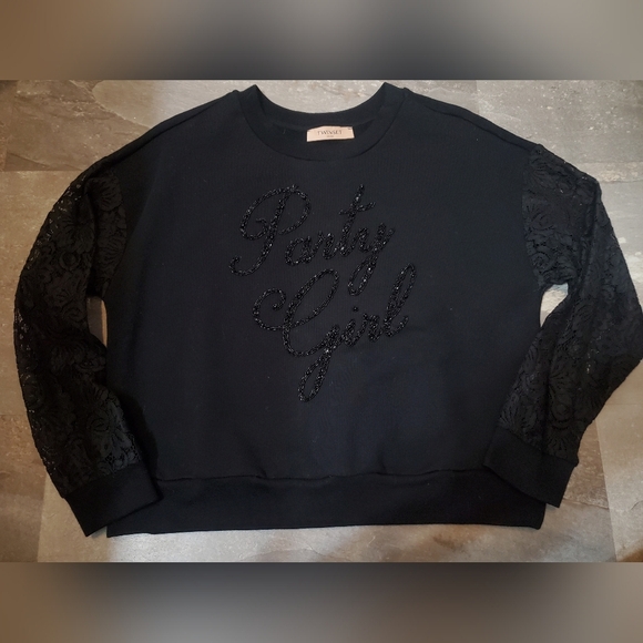 TWINSET Milano "Party Girl" Lace Embroidered long sleeves sweater. Black. Size M - Picture 2 of 9